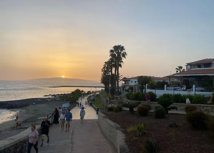 Tranquila, Playa Del Duque * Costa Adeje (Tenerife)