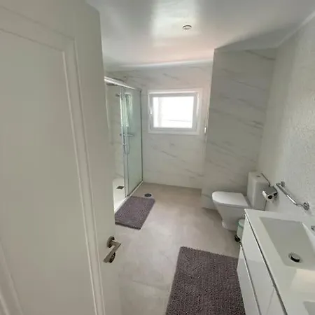 Tranquila, Playa Del Duque أذيخي