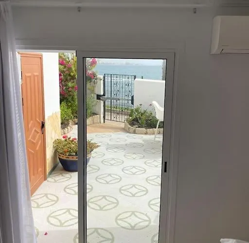 Tranquila, Playa Del Duque Hébergement de vacances *