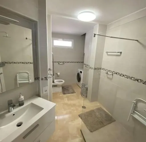 Tranquila, Playa Del Duque Semesterbostad *