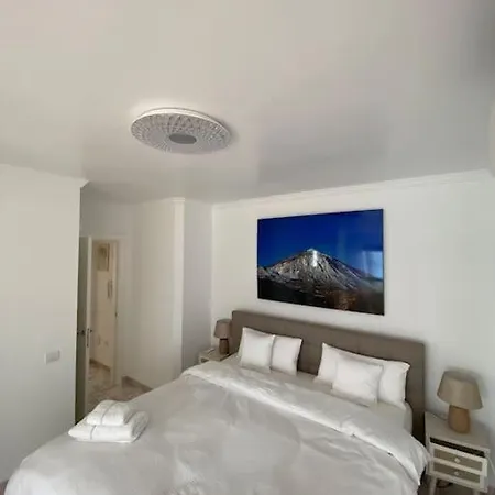 Tranquila, Playa Del Duque Prázdninový dům *