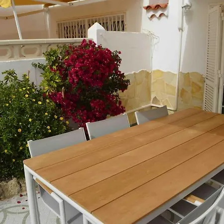 Tranquila, Playa Del Duque * Costa Adeje (Tenerife)